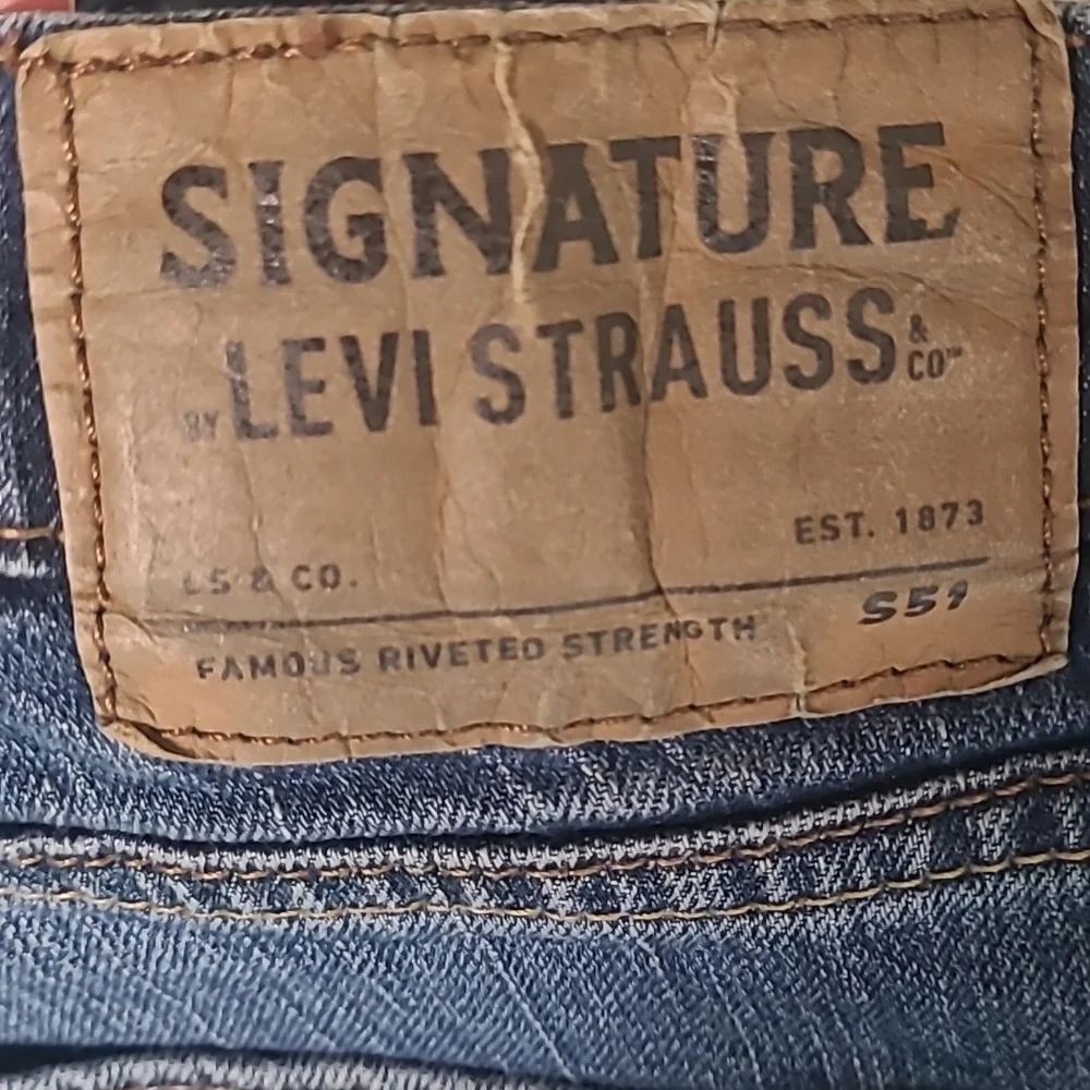Classic Levi Signature S51 Straight Leg Mens denim blue Jeans 38 x 30